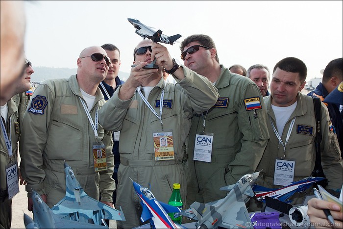 Máy bay Nga phô diễn tại Triển lãm Hàng không Chu Hải ảnh 7